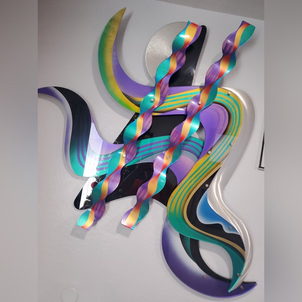 50 x 50 acrylic wall sculpture, by Shlomi Haziza.